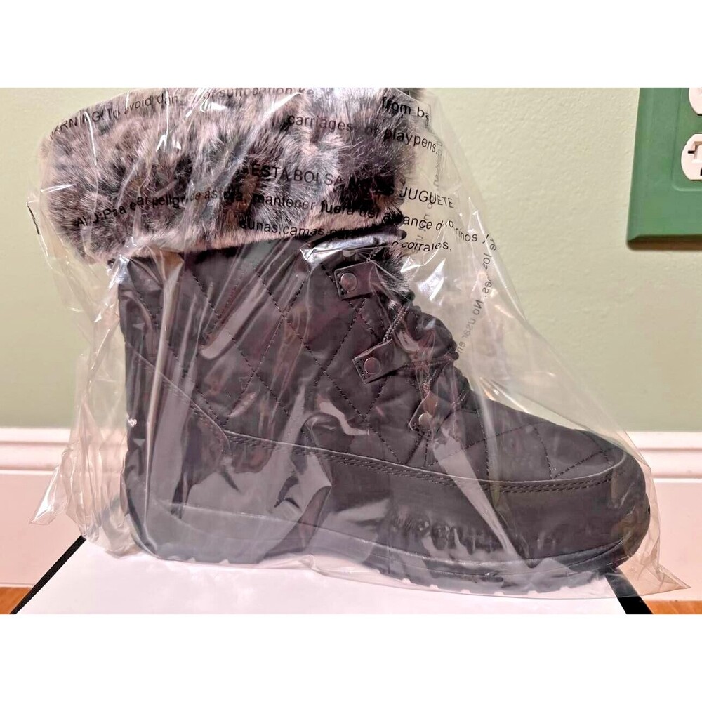 Arctic Shield Women's Waterproof Snow Boots w/ Memory Foam Insoles - Size 8